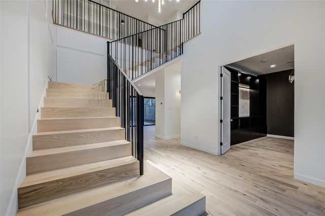2014 Southgate Boulevard, Houston, TX 77030