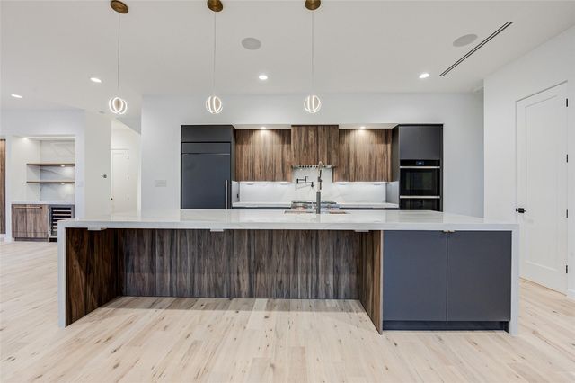 2014 Southgate Boulevard, Houston, TX 77030