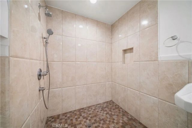 549 E Ada, Glendora, CA 91741