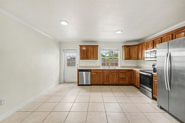 245 OAK RUN COURT, Apopka, FL 32703