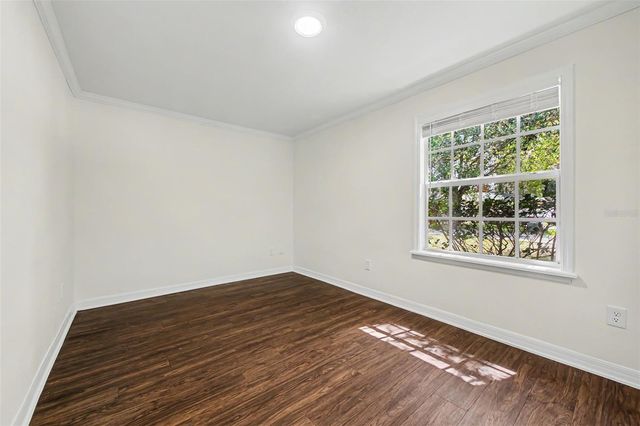 245 OAK RUN COURT, Apopka, FL 32703