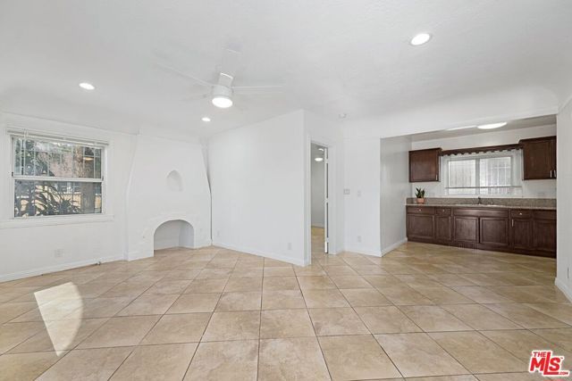 5700 S Gramercy Place, Los Angeles, CA 90062