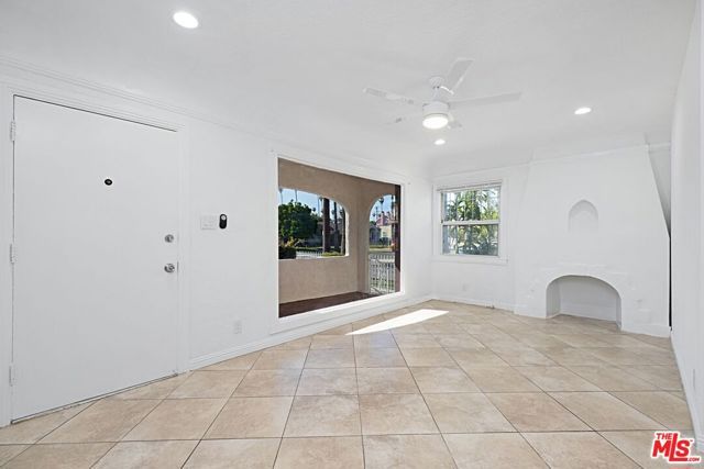5700 S Gramercy Place, Los Angeles, CA 90062