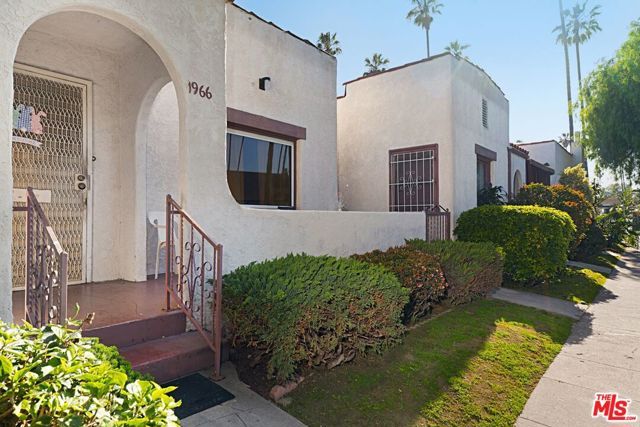 5700 S Gramercy Place, Los Angeles, CA 90062