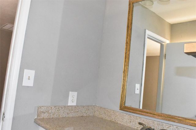 11411 Harwin Drive 19, Houston, TX 77072