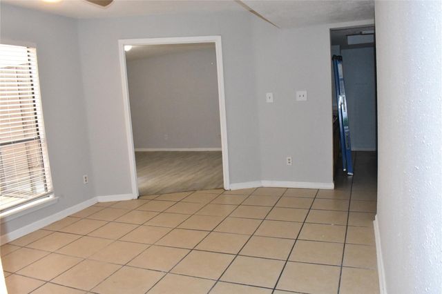 11411 Harwin Drive 19, Houston, TX 77072