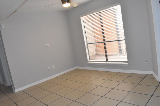 11411 Harwin Drive 19, Houston, TX 77072