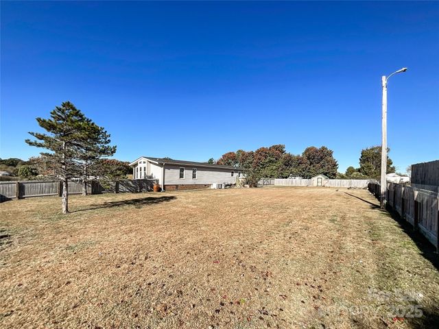 408 Cottonwood Circle, Monroe, NC 28110