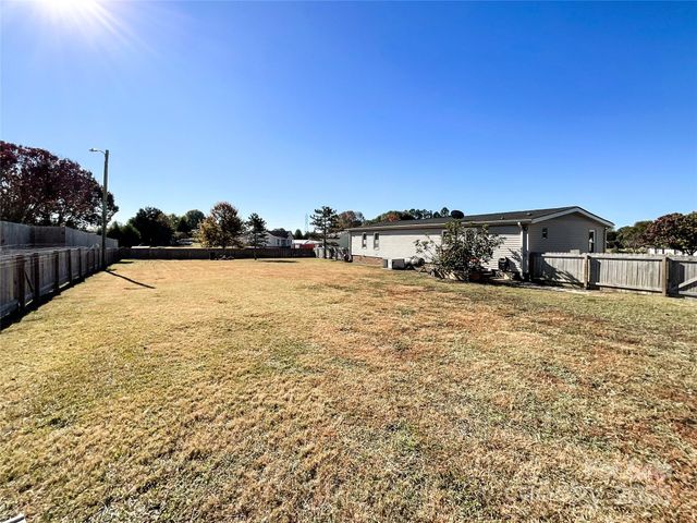 408 Cottonwood Circle, Monroe, NC 28110