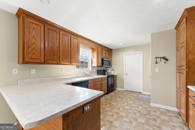 7240 Anderson Lake Road, Dawsonville, GA 30534