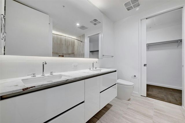 313 W 17th ST 2306, Austin, TX 78701