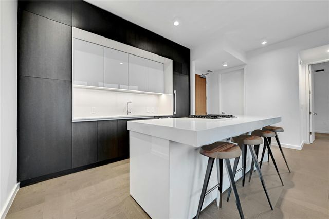 313 W 17th ST 2306, Austin, TX 78701