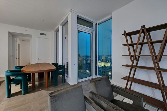 313 W 17th ST 2306, Austin, TX 78701
