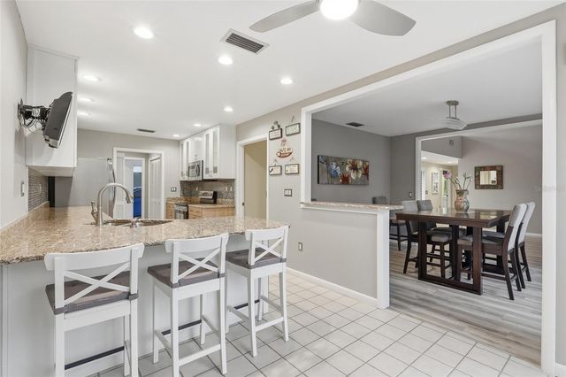 5434 KEMKERRY ROAD, Wesley Chapel, FL 33543