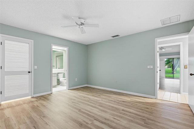 5434 KEMKERRY ROAD, Wesley Chapel, FL 33543