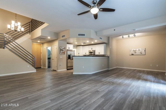 16 W ENCANTO Boulevard 110, Phoenix, AZ 85003