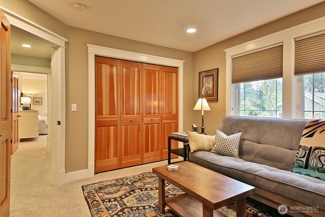 1899 Beverly Beach Road, Freeland, WA 98249