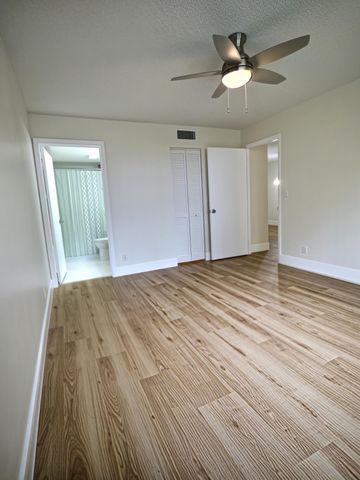 2845 SW 22ND Avenue 106, Delray Beach, FL 33445