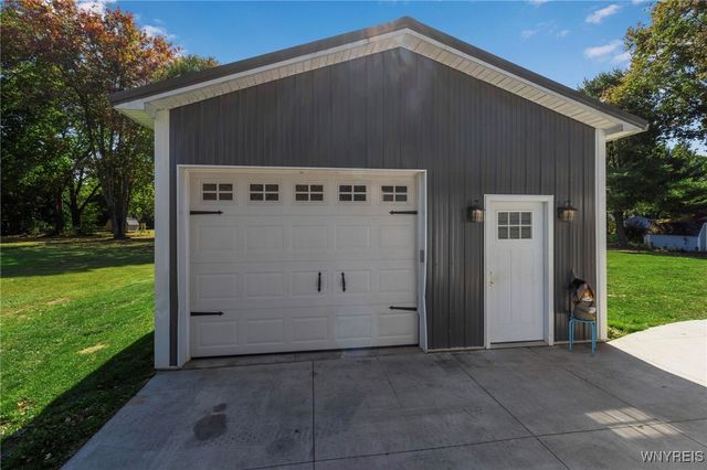 1757 Saint Charles Place, Marilla, NY 14102