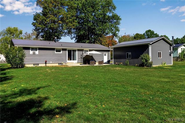 1757 Saint Charles Place, Marilla, NY 14102