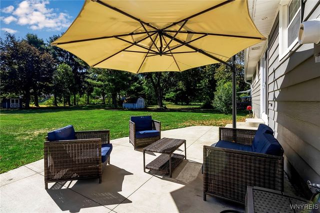 1757 Saint Charles Place, Marilla, NY 14102