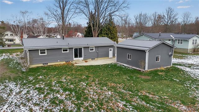 1757 Saint Charles Place, Marilla, NY 14102