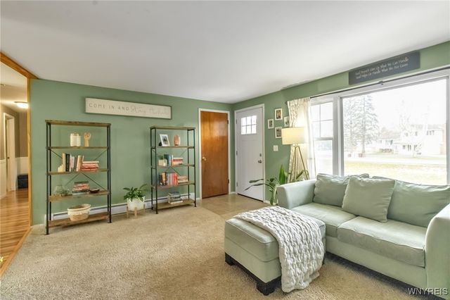 1757 Saint Charles Place, Marilla, NY 14102