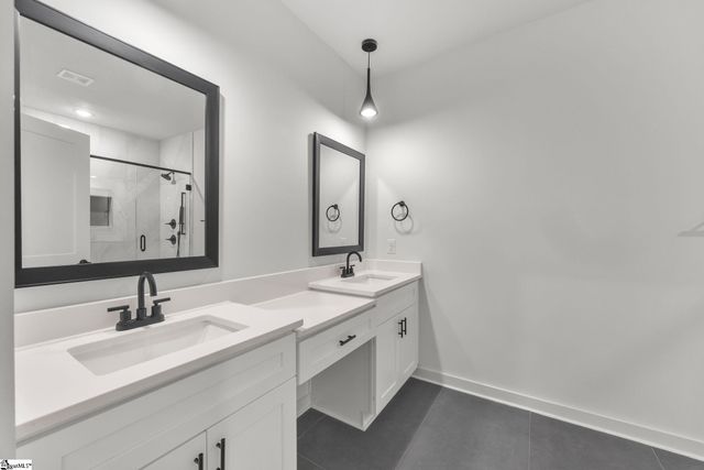 209 Redmond Drive, Fountain Inn, SC 29644