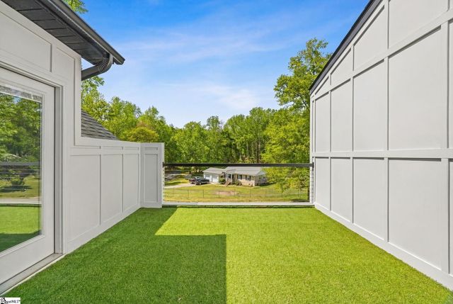 209 Redmond Drive, Fountain Inn, SC 29644