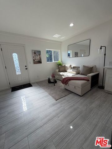 602 N Maple Drive 602.5, Beverly Hills, CA 90210