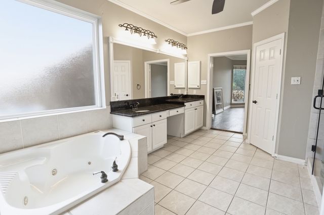 3720 Cripple Creek Court, Bedford, TX 76021