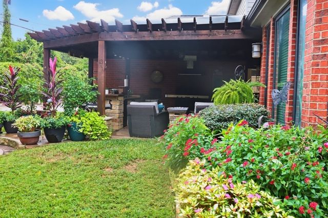 3720 Cripple Creek Court, Bedford, TX 76021