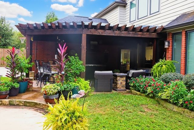 3720 Cripple Creek Court, Bedford, TX 76021