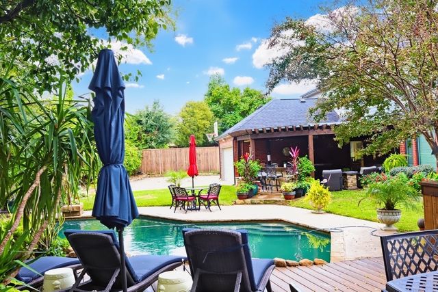 3720 Cripple Creek Court, Bedford, TX 76021