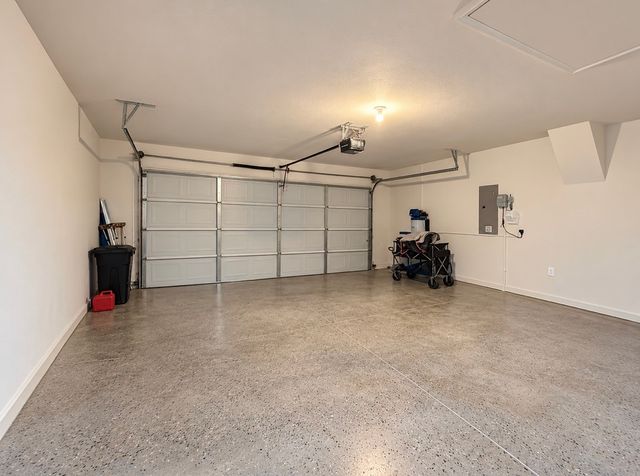 100 Gardenia Drive, Azle, TX 76020