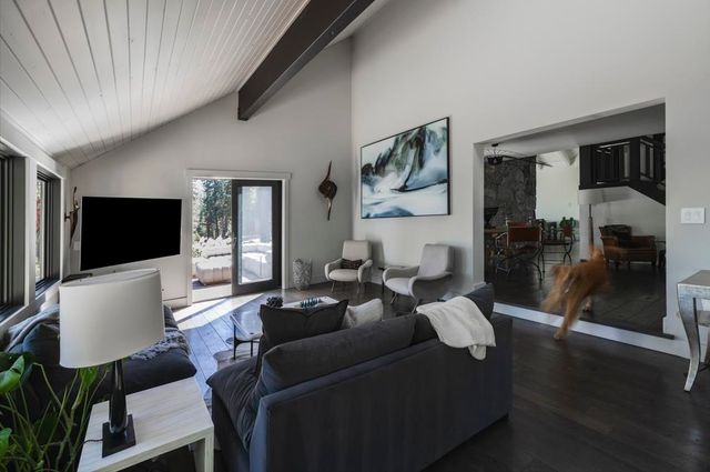 10534 Actinolite Way, Truckee, CA 96161