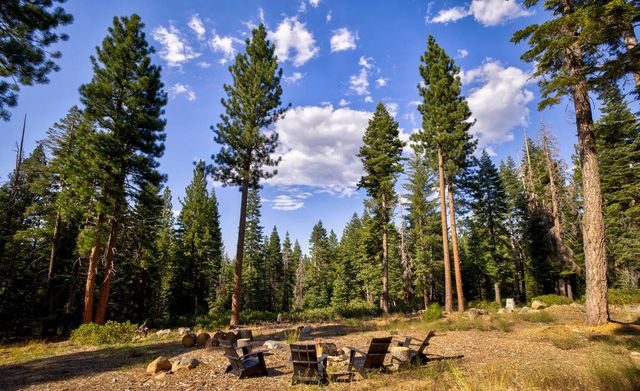 10534 Actinolite Way, Truckee, CA 96161