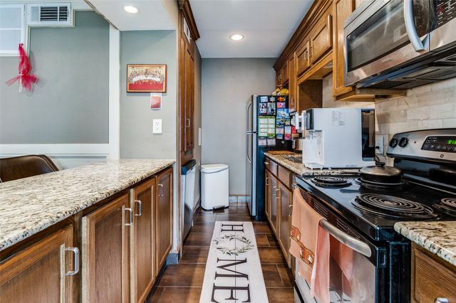 4347 Dickason Avenue 116, Dallas, TX 75219