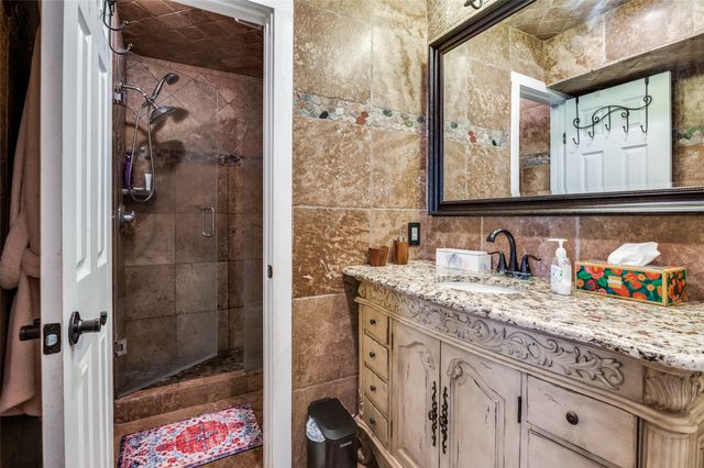 4347 Dickason Avenue 116, Dallas, TX 75219