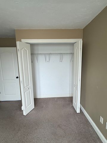 34 Johnson St 1, Worcester, MA 01604