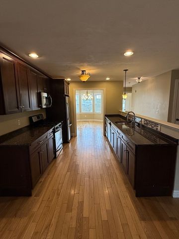 34 Johnson St 1, Worcester, MA 01604