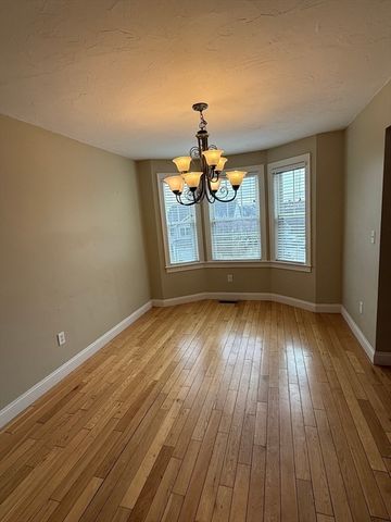 34 Johnson St 1, Worcester, MA 01604