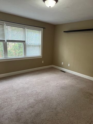 34 Johnson St 1, Worcester, MA 01604