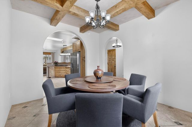 93 Bosquecillo, Santa Fe, NM 87508