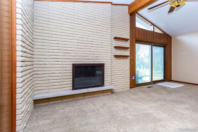 13332 Martin Road, Warren, MI 48088