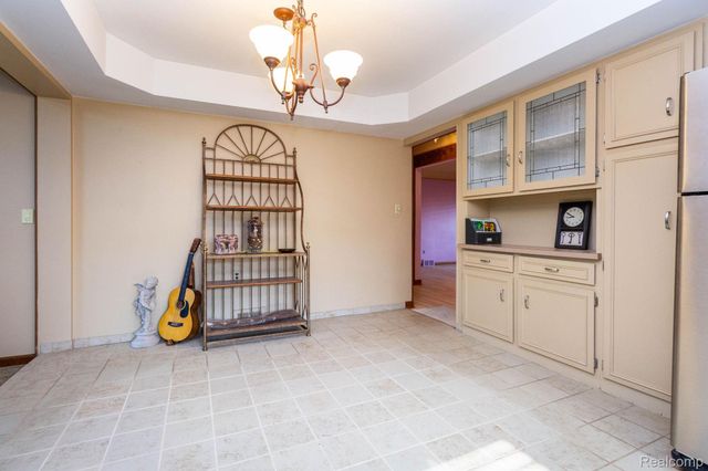 13332 Martin Road, Warren, MI 48088