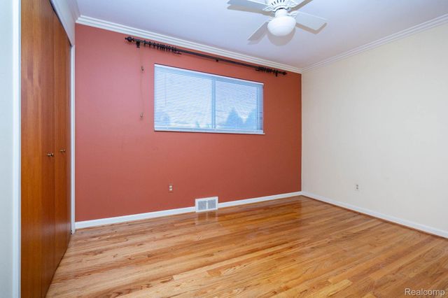 13332 Martin Road, Warren, MI 48088