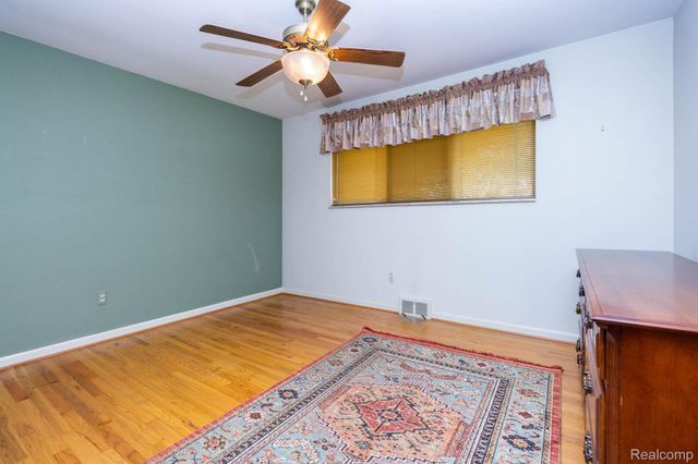 13332 Martin Road, Warren, MI 48088