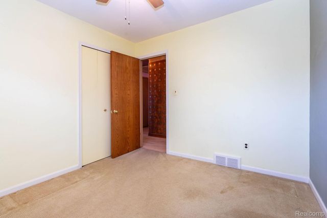 13332 Martin Road, Warren, MI 48088