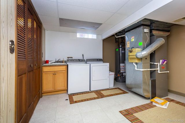13332 Martin Road, Warren, MI 48088